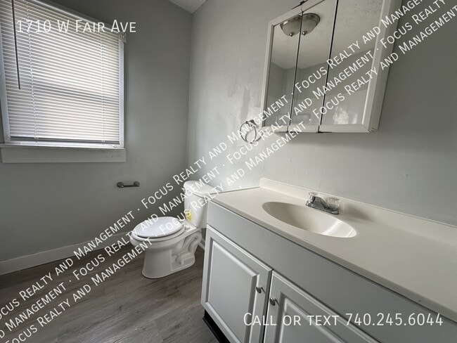 Building Photo - 1710 W Fair Ave