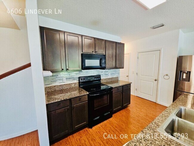 Building Photo - 4606 Lindever Ln