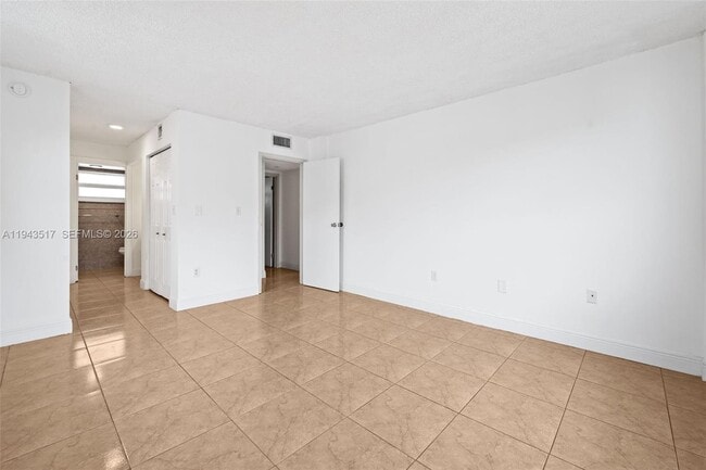 Building Photo - 14180 SW 84th St