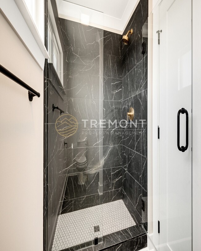 Building Photo - 1232 J Andrews Pl