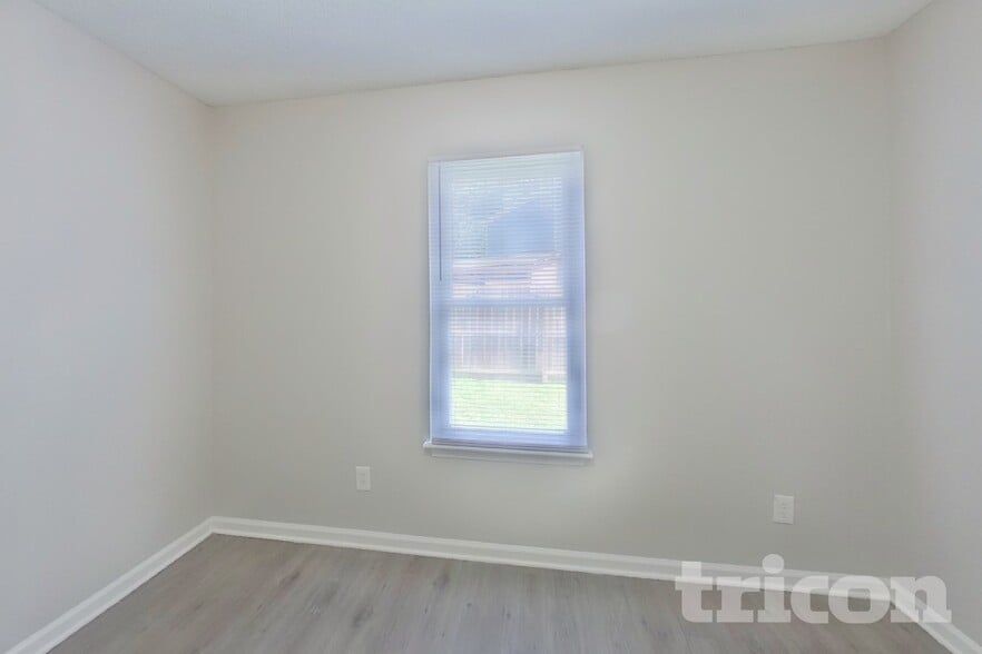Building Photo - 1224 Settles Bridge Ct