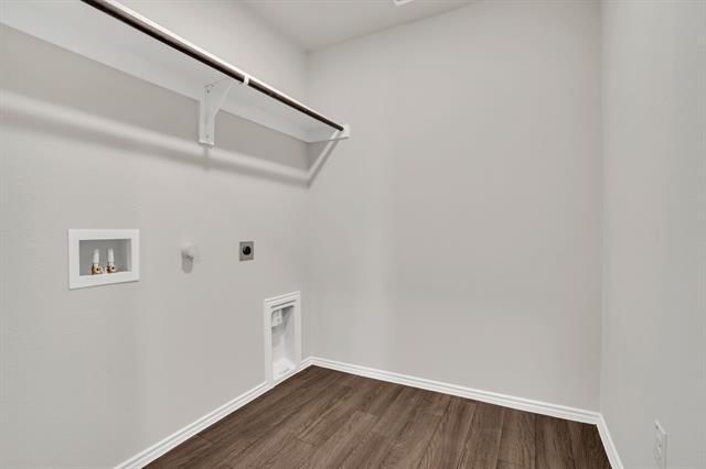 Building Photo - 137 Brooke Dr