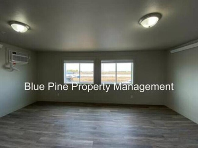 Building Photo - 5850 Freedom Rd