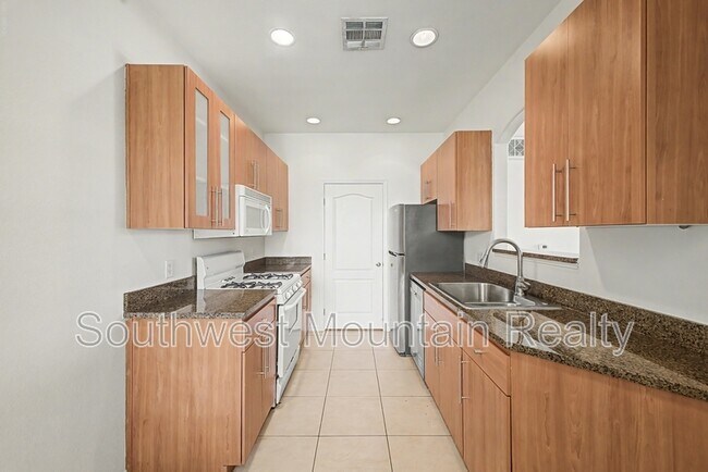 Building Photo - 6900 E Princess Dr