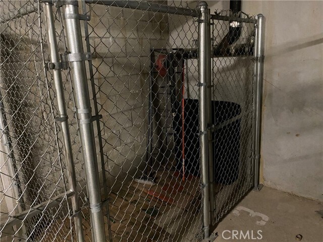 Building Photo - 11851 Laurelwood Dr