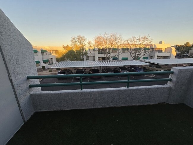 Building Photo - 7909 E Colette Cir