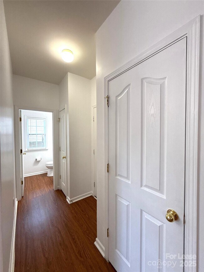 Building Photo - 3415 Cole Mill Rd