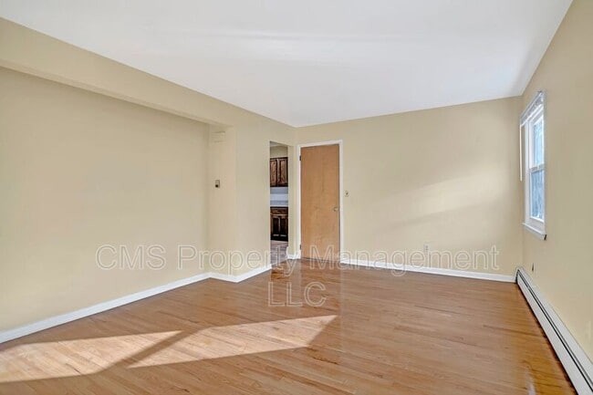 Building Photo - 81 Park Terrace