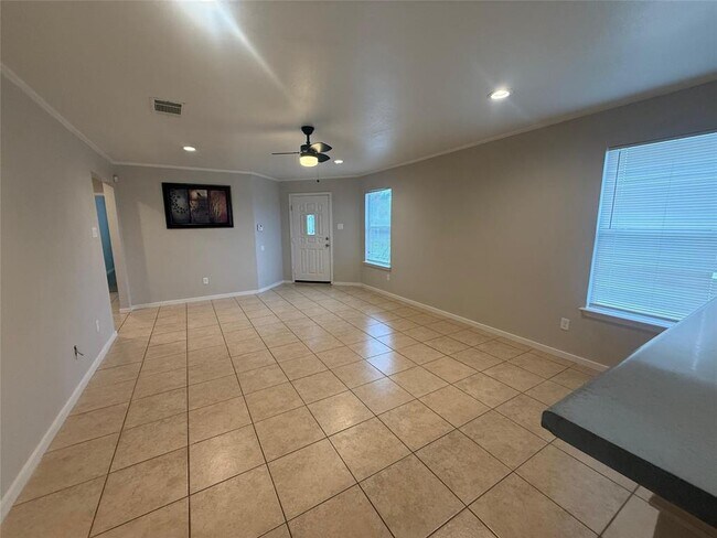 Building Photo - 17808 Majestic Elm Ln