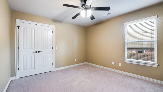Building Photo - Beautiful 4BR Home in Riverwalk Farm Estates