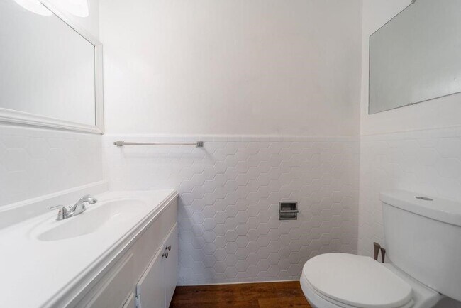 Building Photo - 4723 Merwin St
