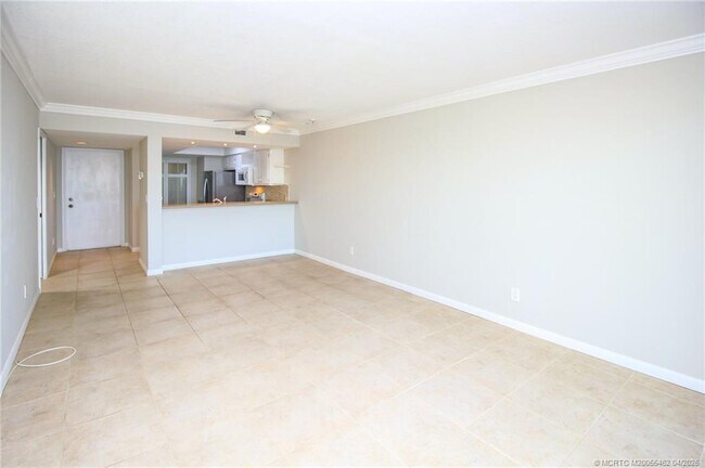 Building Photo - 4540 NE Sandpebble Trce