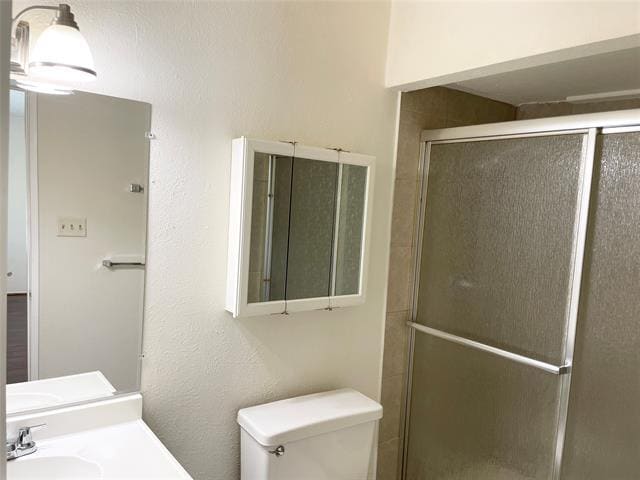 Building Photo - 612 Valley View Dr