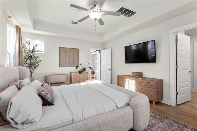 Building Photo - 7210 Travertine Spring Dr