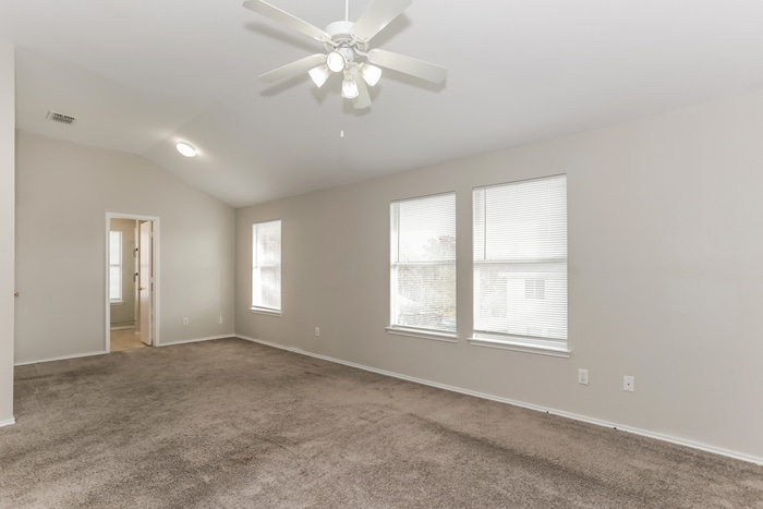 Building Photo - 6614 Jadaglen Dr