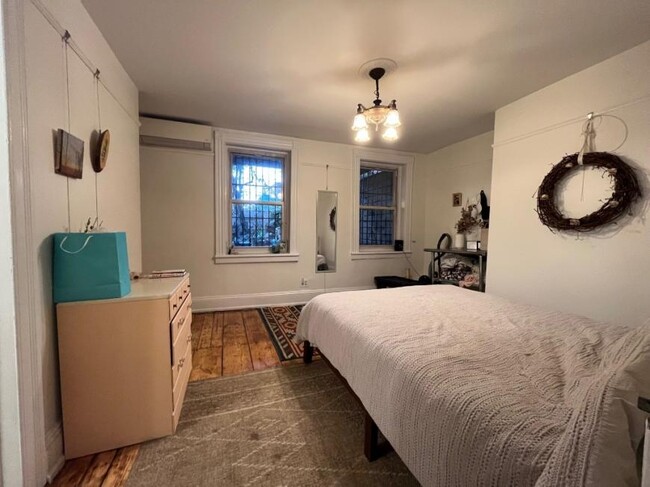 Building Photo - 1 bedroom in Brooklyn NY 11238