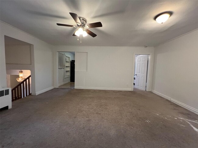 Building Photo - 361 Sheridan St