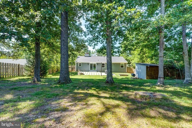 Building Photo - 7806 Jansen Dr