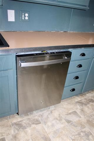 Building Photo - 4726 Jade Dr