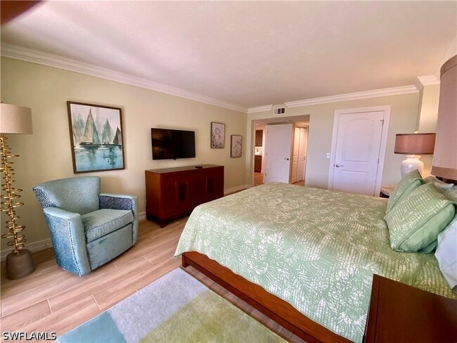 Building Photo - 10851 Gulf Shore Dr