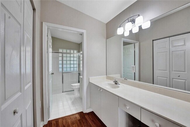 Building Photo - 5248 NW 117th Ave