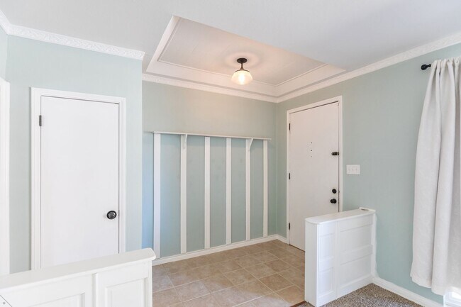 Building Photo - 3/2/2 READY TO RENT! Near ACU; ALL APPLIANCES PROVIDED