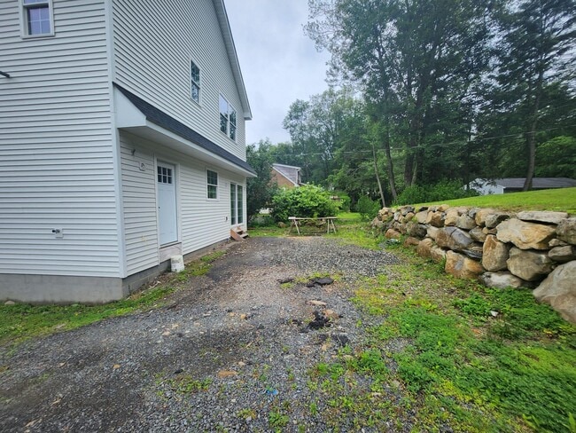 Building Photo - 24 Hamilton Ave