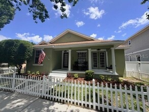 Building Photo - 3038 Alachua Pl