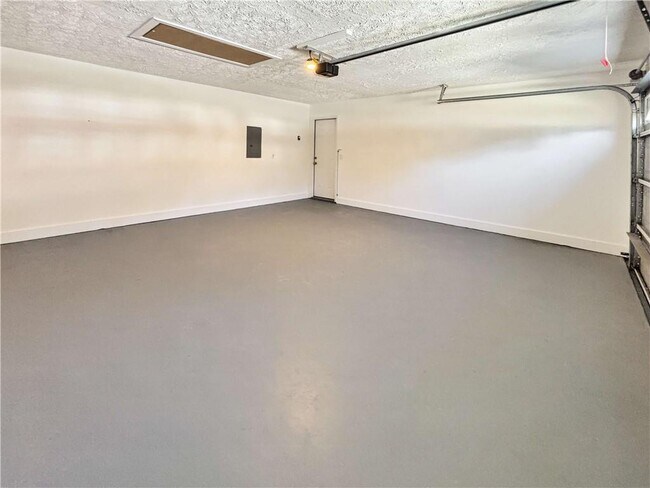 Building Photo - 4406 Singletree Way