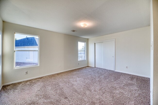 Building Photo - 7210 Fox Hall Ln