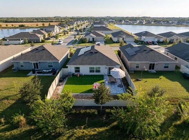 Building Photo - 5391 Preserve Blvd