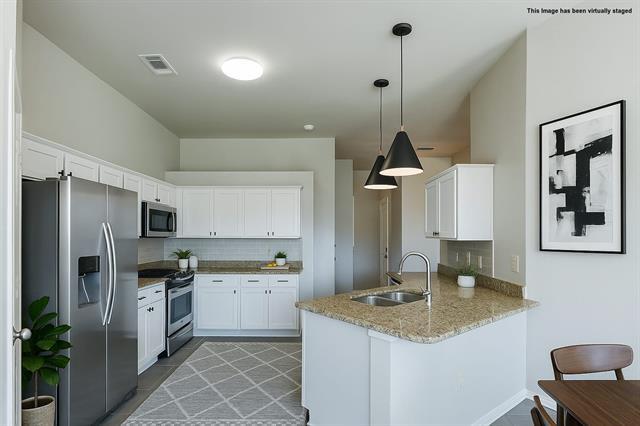 Building Photo - 2246 Arbor Creek Dr