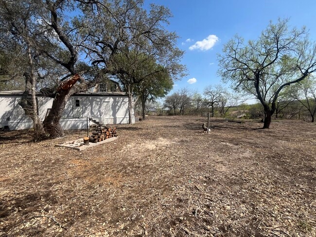 Building Photo - 656 County Rd 4614
