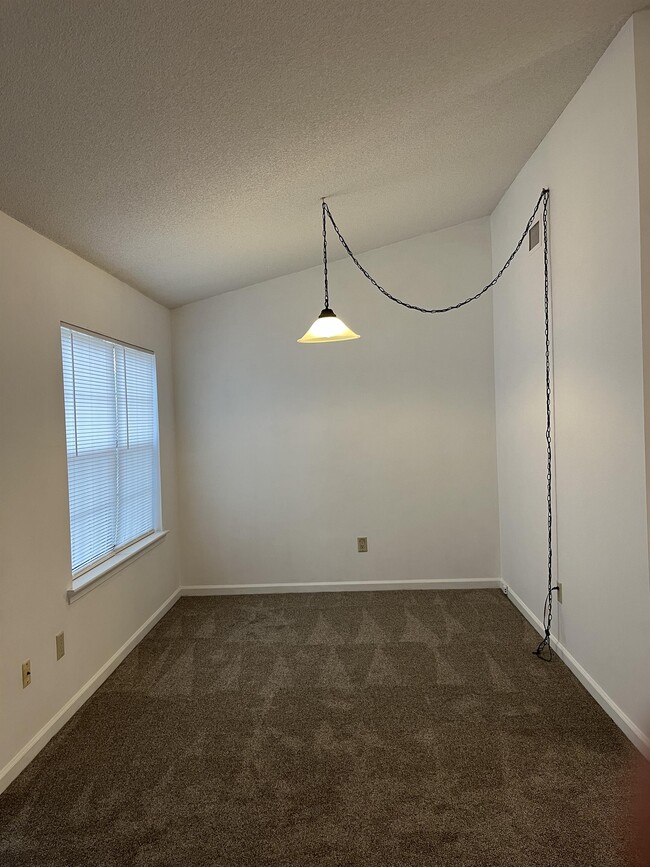 Building Photo - 6530 Laguna Point