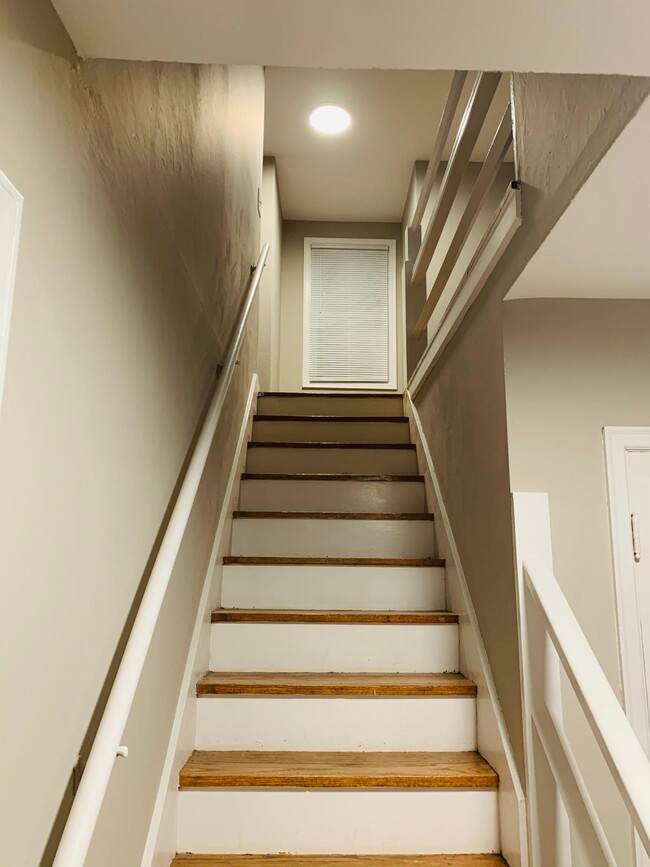 Building Photo - 3505 N 49th St
