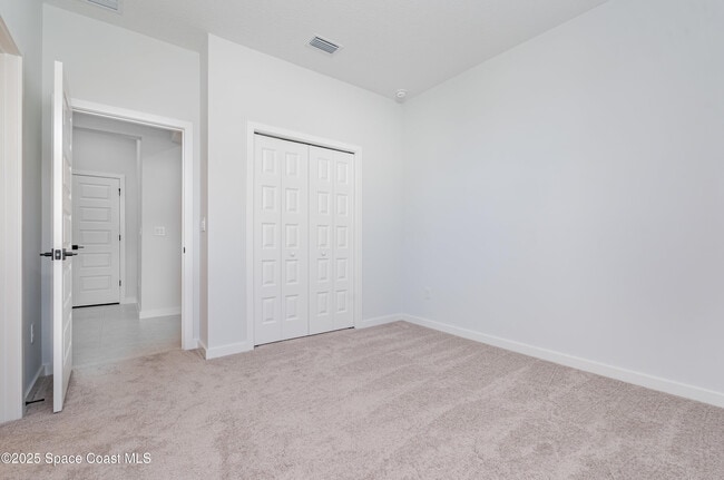 Building Photo - 8946 Crossmolina Dr