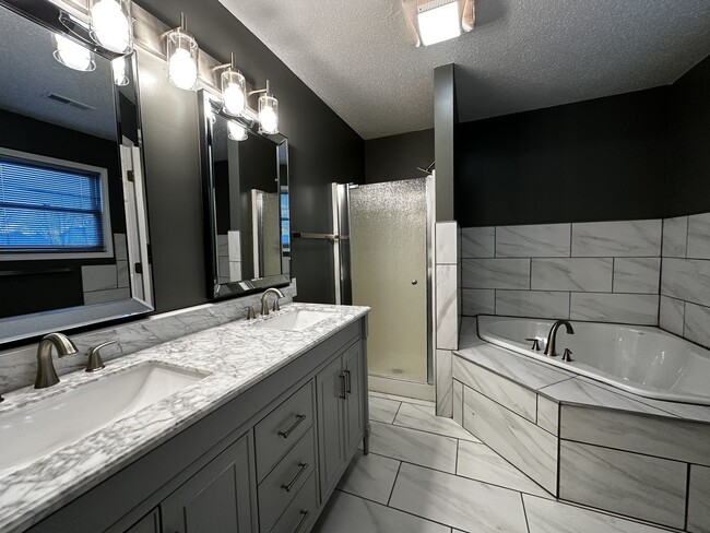 Building Photo - 1103 Prestwick Point