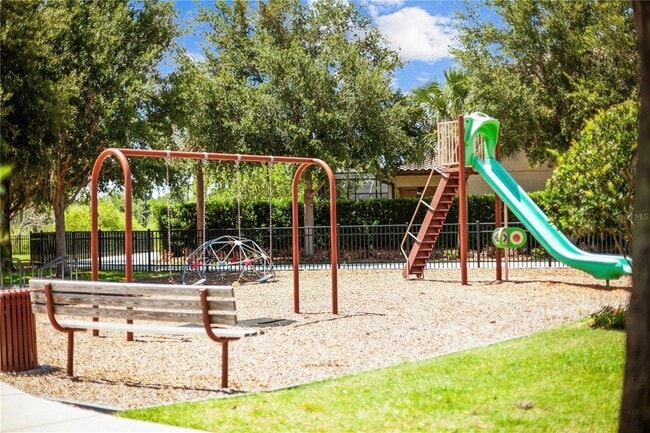 Building Photo - 8394 Lookout Pointe Dr