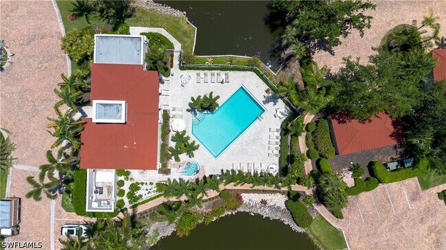 Building Photo - 1540 Clermont Dr