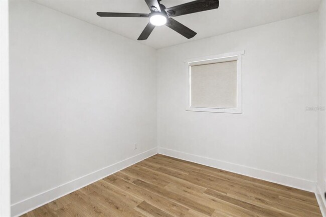 Building Photo - 113 Inwood Cir