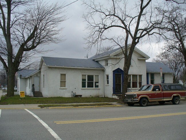 Primary Photo - 111 S Jackson St