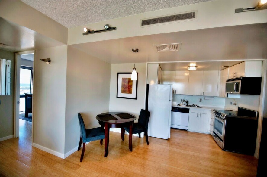 Kitchen and Dining Nook (Upgraded to Stainless Refrigerator) - 225 Queen St