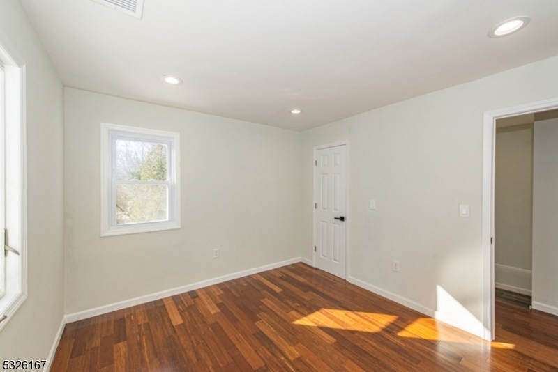 Building Photo - 8 Fairview Dr.
