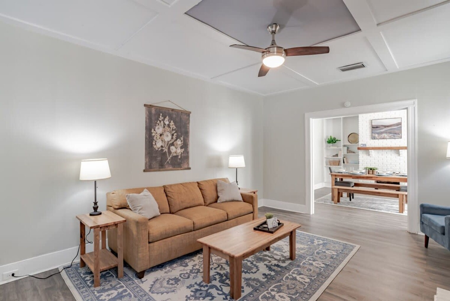 Building Photo - 402 Michigan Ave