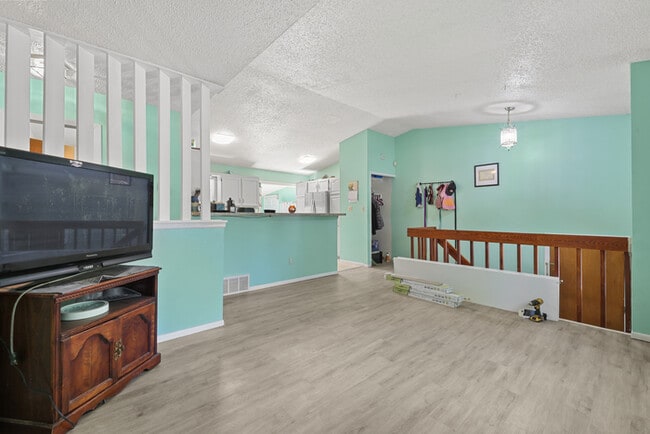 Building Photo - 2380 Middleton Ct