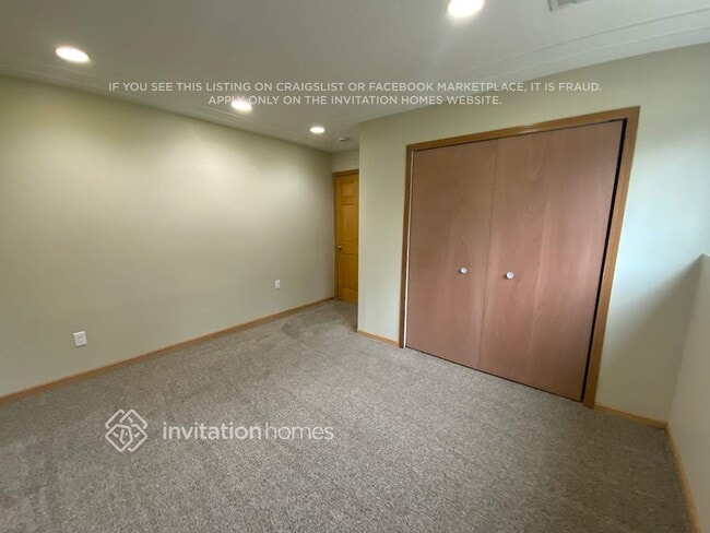 Building Photo - 11796 191st Ave NW