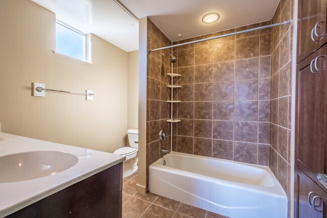 Building Photo - Live in the Heart of West Campus!