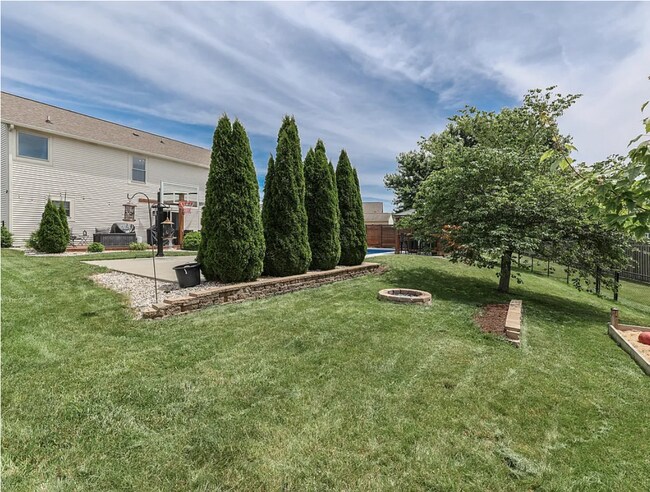 Building Photo - 2919 Kaskaskia Way