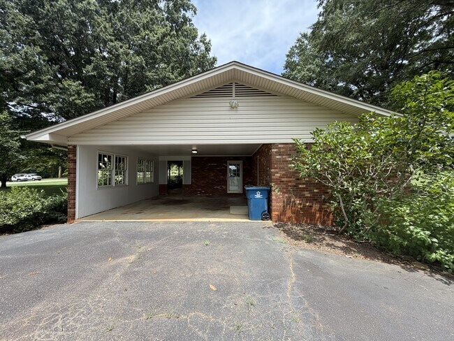Building Photo - 1130 Turnersburg Hwy