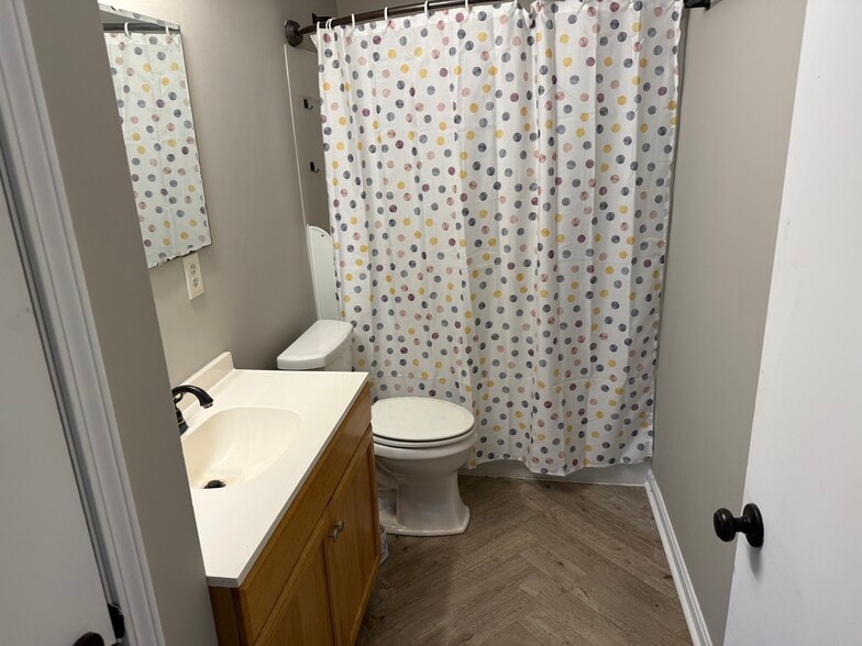 Building Photo - 6523 Heathervale Ct
